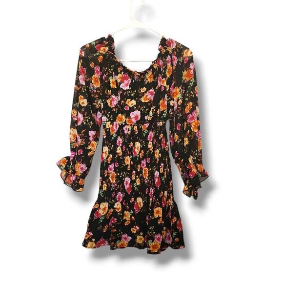 NEW HYFVE sz S Womens Black Floral Tiered Ruched Waist Off the Shoulder Dress - Picture 3 of 5